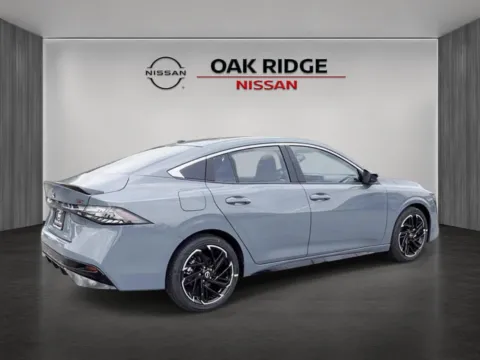 Photos of 2026 NISSAN SENTRA SR for sale in Oak Ridge, TN at Oak Ridge Nissan