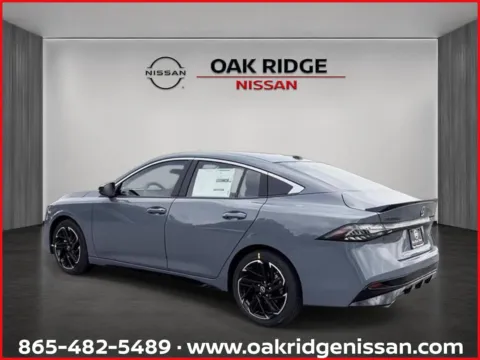 More photos of 2026 NISSAN SENTRA SR at Oak Ridge Nissan, TN