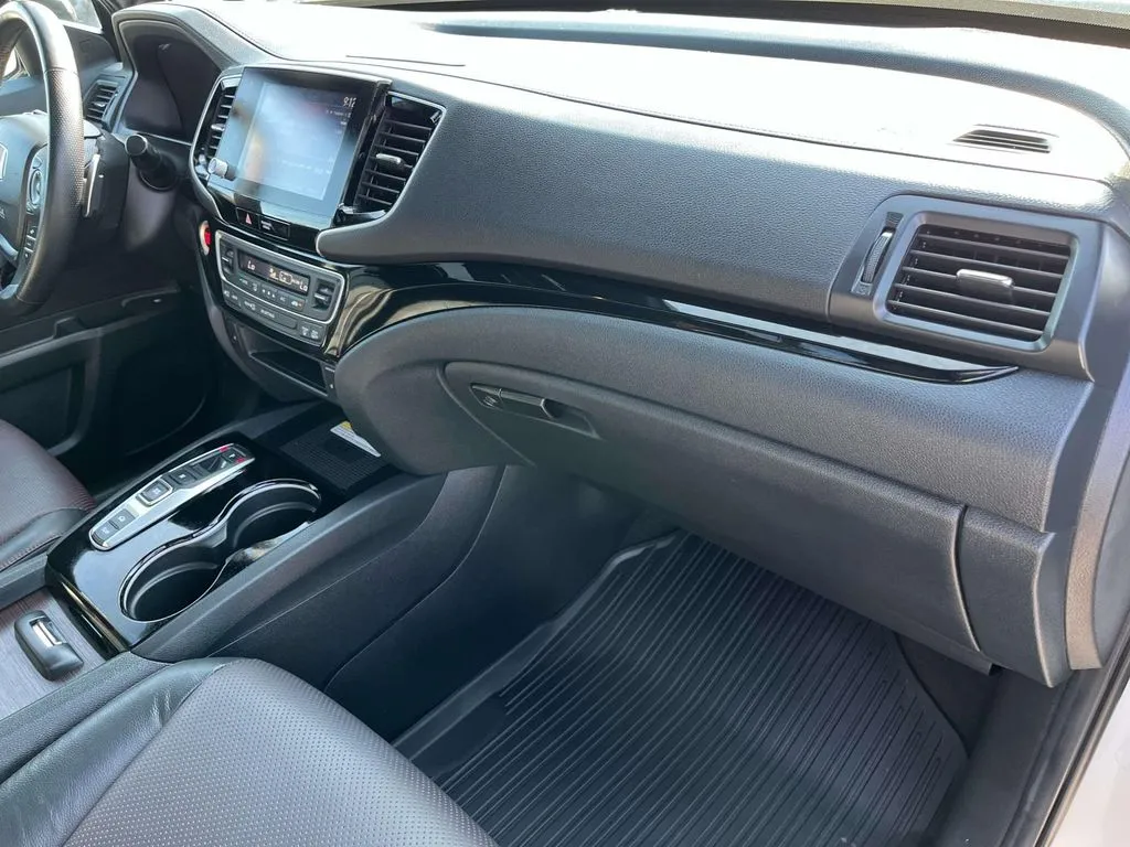 2022 Honda Ridgeline Black Edition - Photo 26