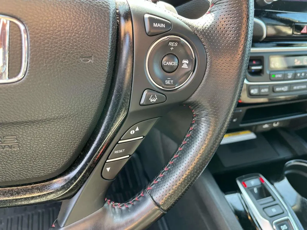 2022 Honda Ridgeline Black Edition - Photo 35