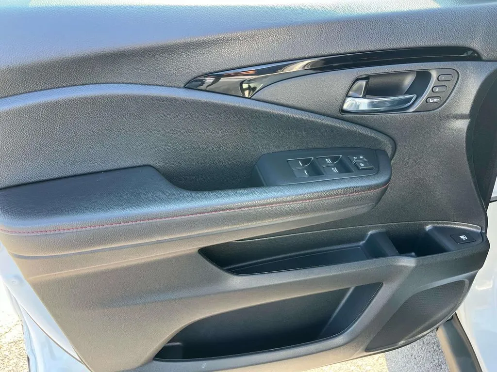 2022 Honda Ridgeline Black Edition - Photo 28