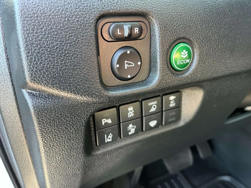 2022 Honda Ridgeline Black Edition - Photo 33