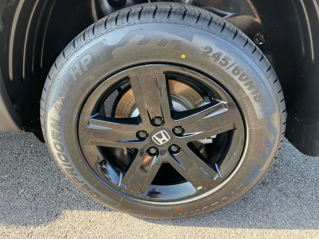 2022 Honda Ridgeline Black Edition - Photo 11