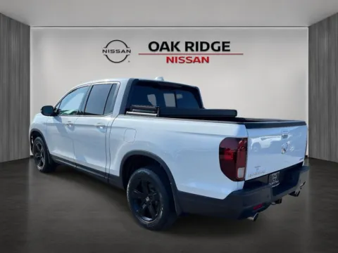 More photos of 2022 Honda Ridgeline Black Edition at Oak Ridge Nissan, TN