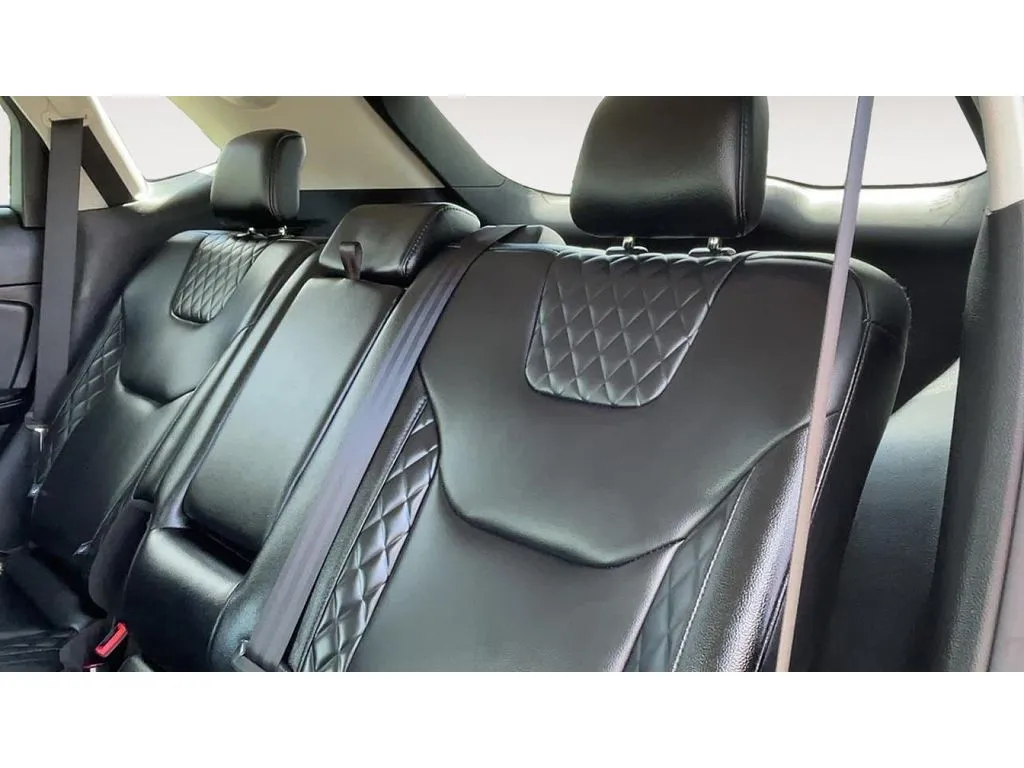 2024 Ford Edge Titanium - Photo 7
