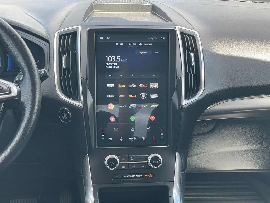 2024 Ford Edge Titanium - Photo 14