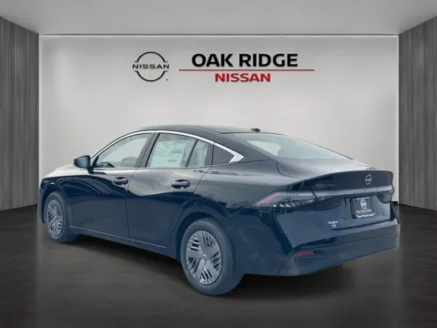 More photos of 2026 NISSAN SENTRA S at Oak Ridge Nissan, TN