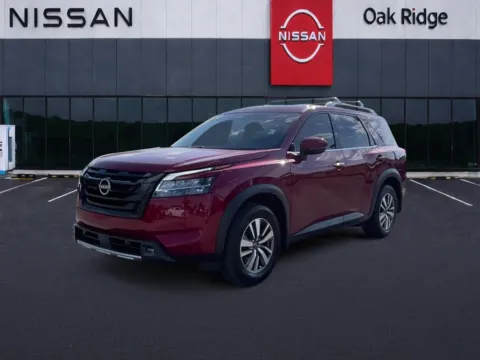 More photos of 2022 NISSAN PATHFINDER SL at Oak Ridge Nissan, TN