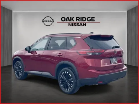 More photos of 2026 Nissan Rogue Dark Armor at Oak Ridge Nissan, TN