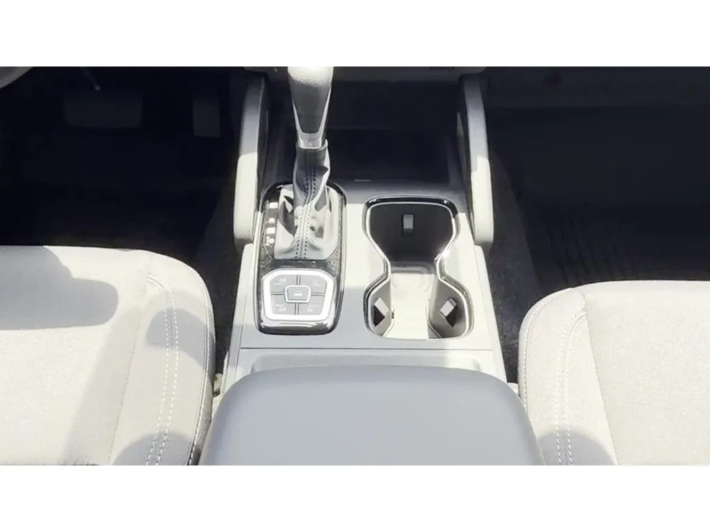 2026 Nissan Frontier SV - Photo 11