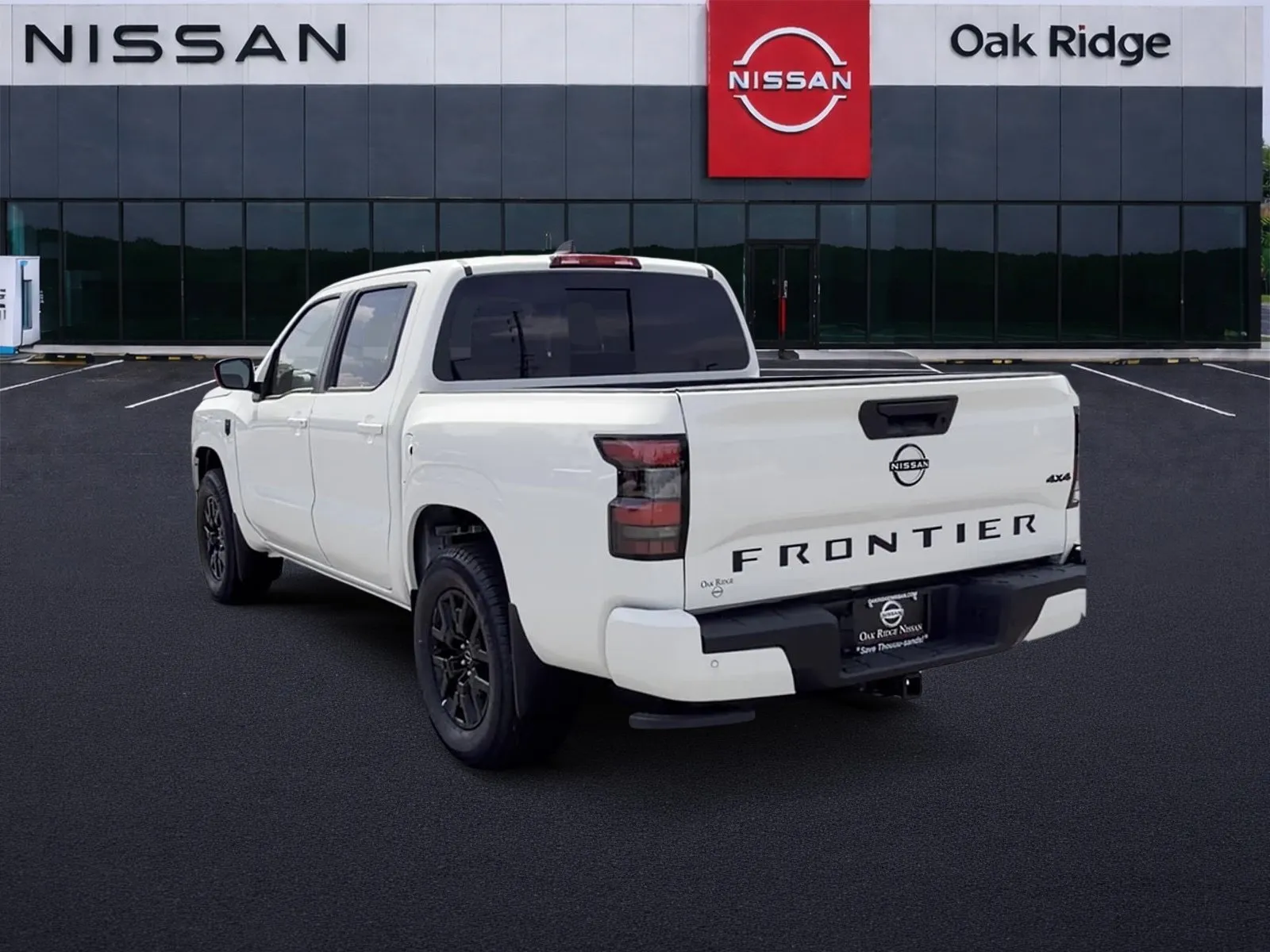 2026 Nissan Frontier SV - Photo 9