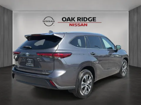 Another view of 2021 TOYOTA HIGHLANDER XLE for sale in Oak Ridge, TN at Oak Ridge Nissan