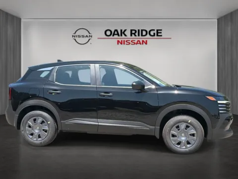Photos of 2026 NISSAN NEW KICKS for sale in Oak Ridge, TN at Oak Ridge Nissan