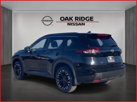 More photos of 2026 Nissan Rogue Dark Armor at Oak Ridge Nissan, TN