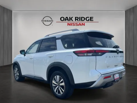 More photos of 2025 NISSAN PATHFINDER SL at Oak Ridge Nissan, TN