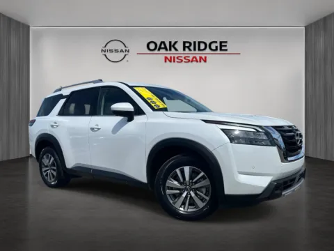 White 2025 NISSAN PATHFINDER SL for sale in Oak Ridge, TN