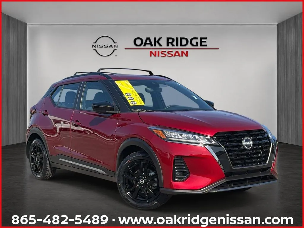 Red 2023 Nissan Kicks SR for sale in Oak Ridge, TN