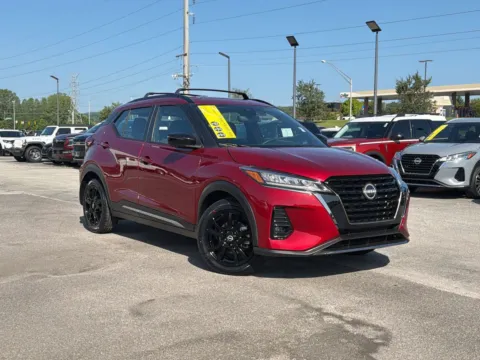 Red 2023 NISSAN KICKS SR for sale in Oak Ridge, TN