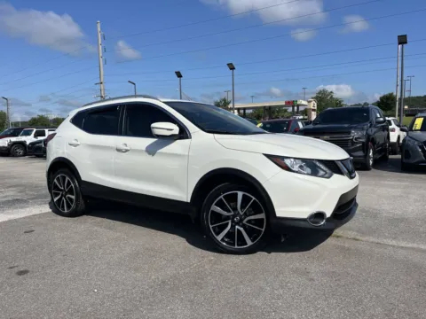 White 2018 NISSAN ROGUE SPOR SL for sale in Oak Ridge, TN