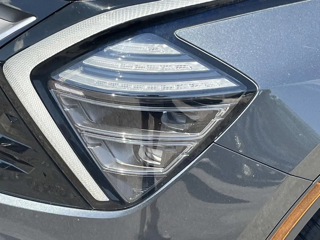 2024 Kia Sportage EX Hybrid - Photo 9