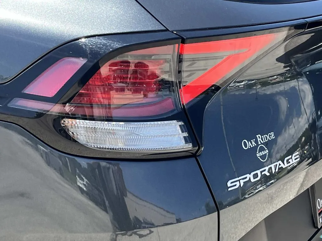 2024 Kia Sportage EX Hybrid - Photo 10