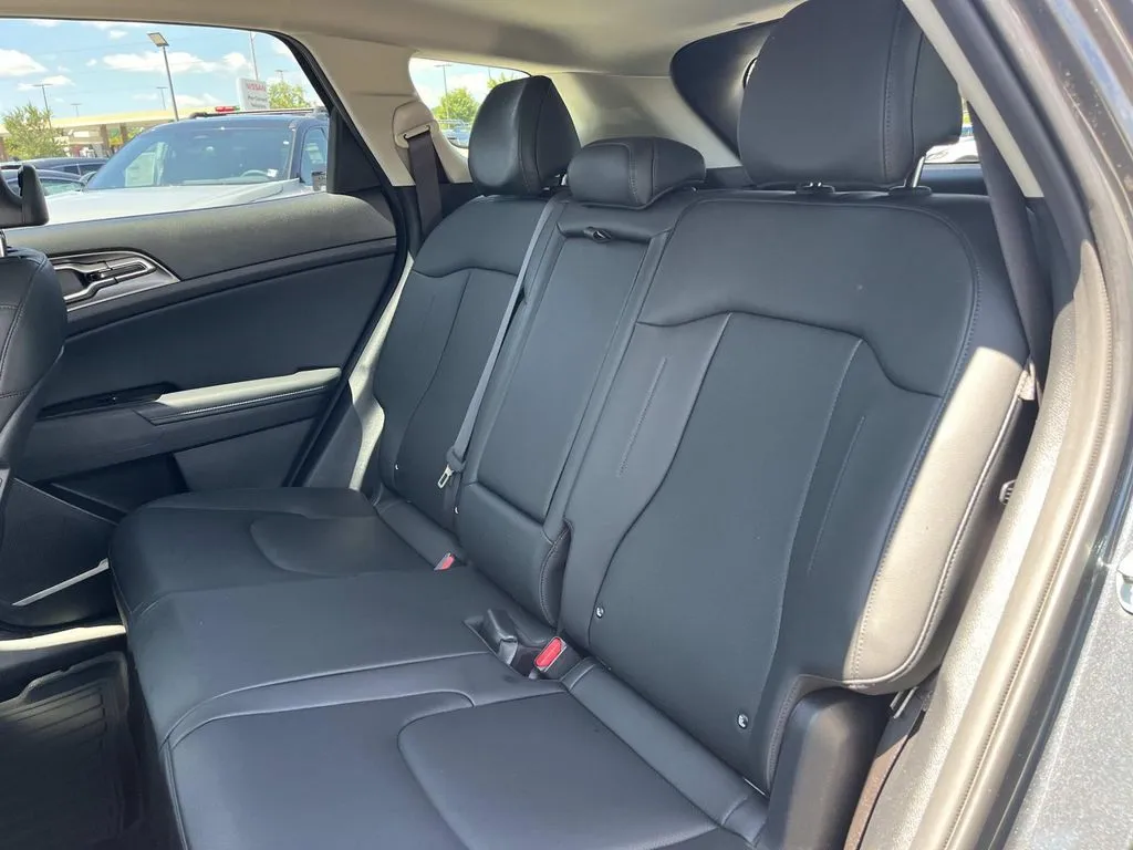 2024 Kia Sportage EX Hybrid - Photo 21