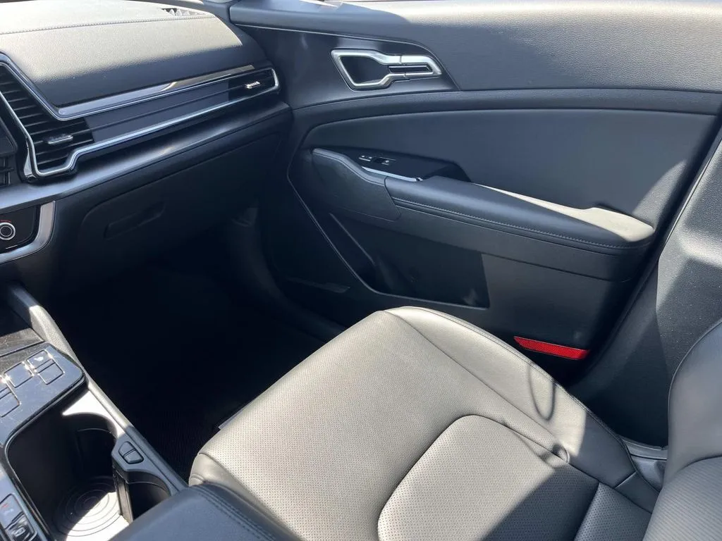 2024 Kia Sportage EX Hybrid - Photo 13