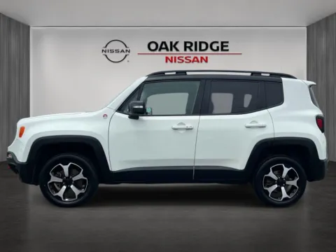 More photos of 2021 Jeep Renegade Trailhawk at Oak Ridge Nissan, TN