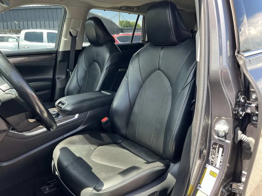2022 Toyota Highlander Limited - Photo 30