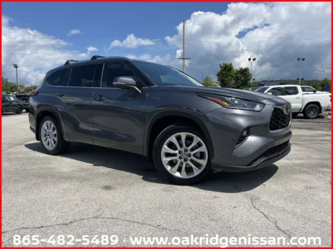Gray 2022 TOYOTA HIGHLANDER LIMI Limited for sale in Oak Ridge, TN