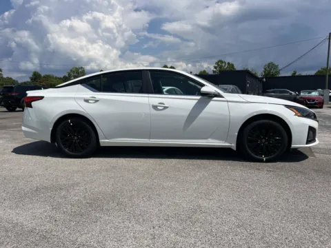 Photos of 2026 NISSAN ALTIMA SV for sale in Oak Ridge, TN at Oak Ridge Nissan