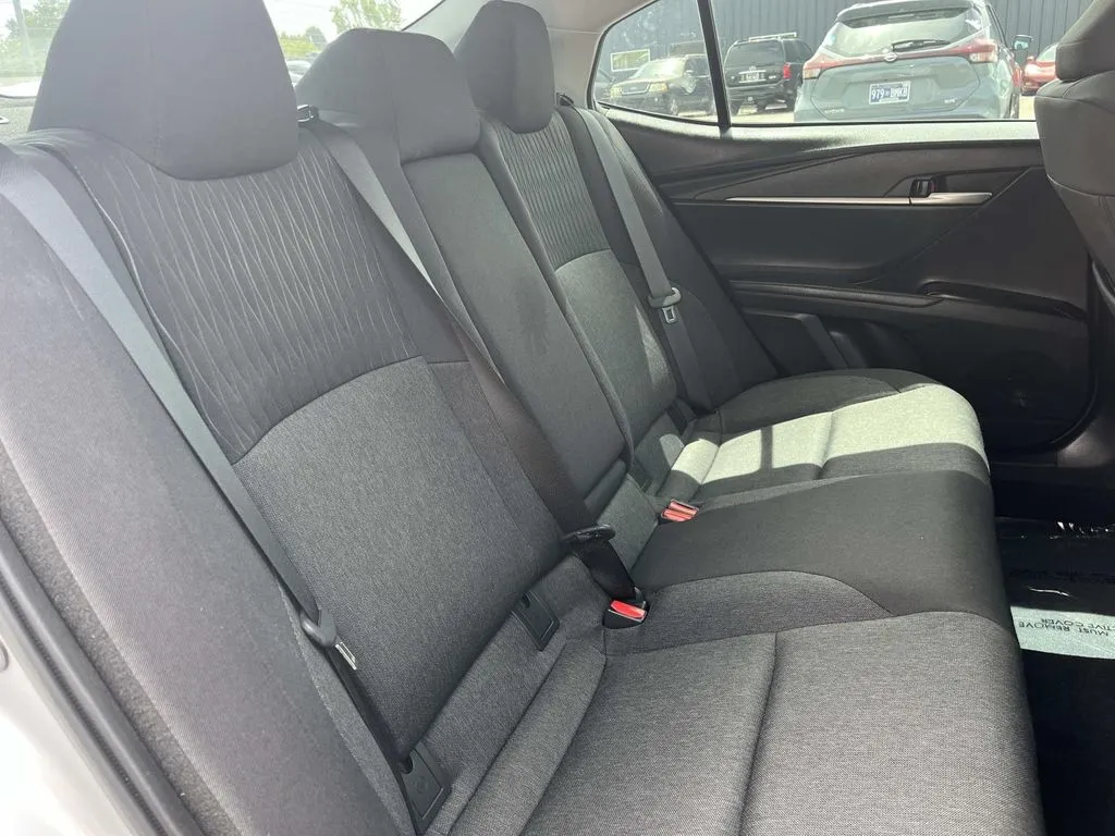 2025 Toyota Camry LE - Photo 21