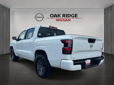 More photos of 2025 Nissan Frontier SV at Oak Ridge Nissan, TN