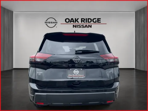 More photos of 2026 Nissan Rogue Dark Armor at Oak Ridge Nissan, TN