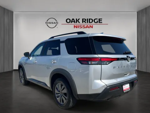 More photos of 2025 NISSAN PATHFINDER SV at Oak Ridge Nissan, TN