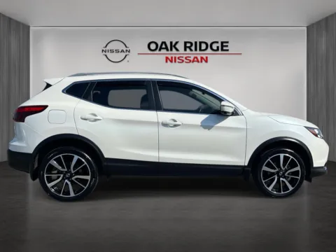Photos of 2018 NISSAN ROGUE SPOR SL for sale in Oak Ridge, TN at Oak Ridge Nissan