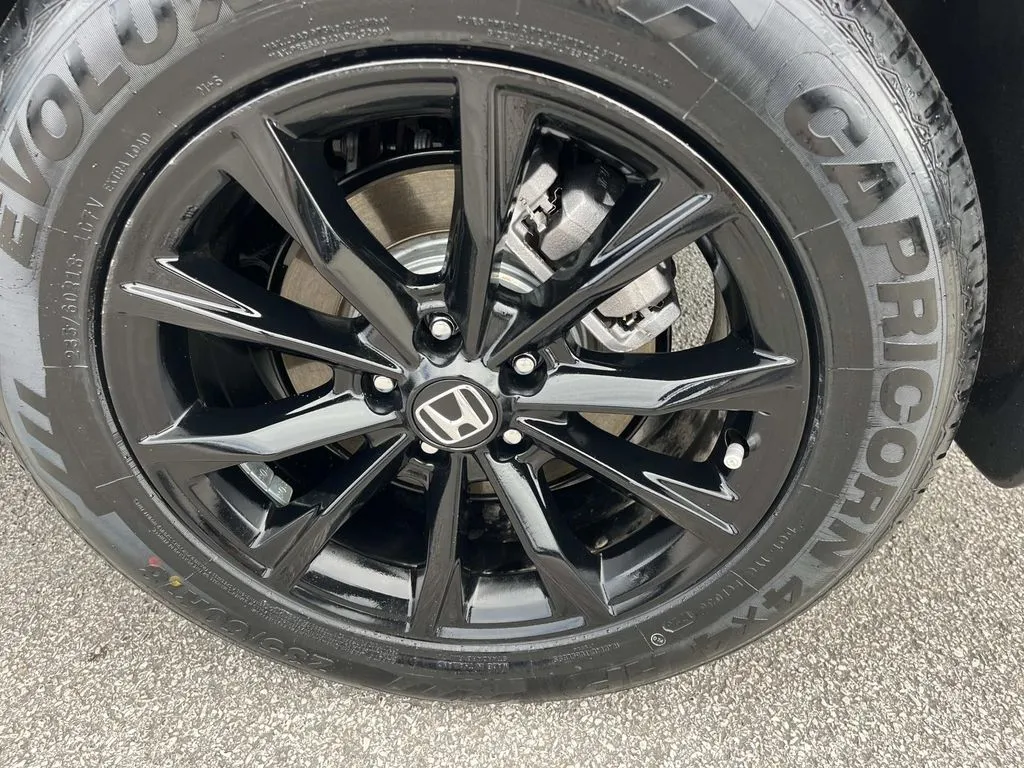 2025 Honda CR-V Sport-L - Photo 11