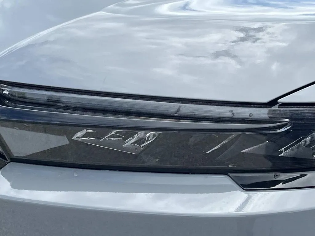 2025 Honda CR-V Sport-L - Photo 9