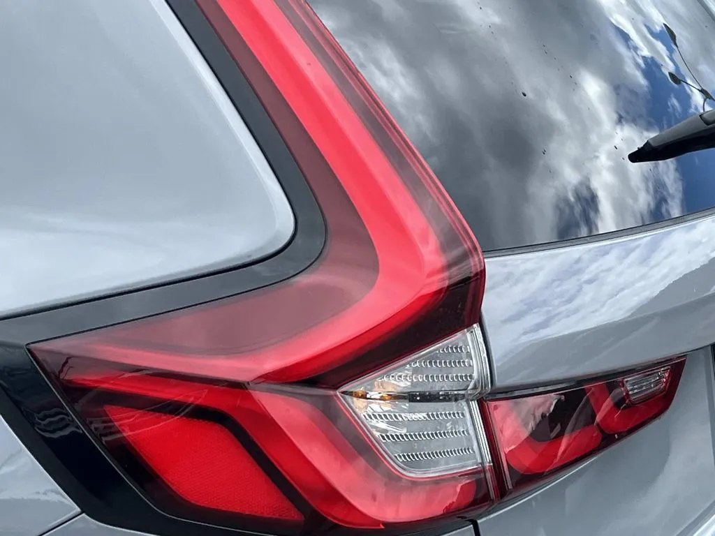 2025 Honda CR-V Sport-L - Photo 10