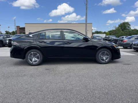 Photos of 2026 NISSAN SENTRA S for sale in Oak Ridge, TN at Oak Ridge Nissan