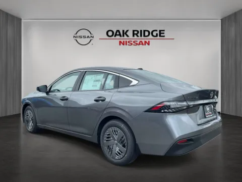 More photos of 2026 NISSAN SENTRA S at Oak Ridge Nissan, TN