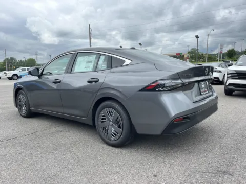 More photos of 2026 NISSAN SENTRA S at Oak Ridge Nissan, TN