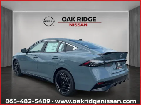 More photos of 2026 NISSAN SENTRA SR at Oak Ridge Nissan, TN