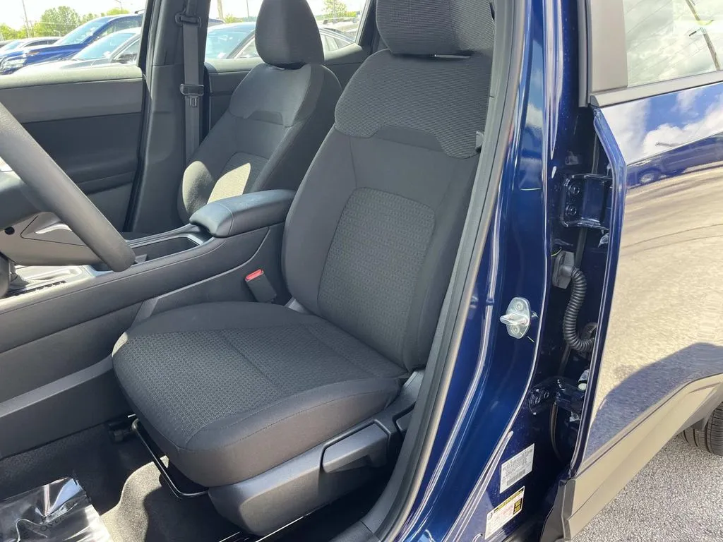 2026 Nissan KICKS S - Photo 28