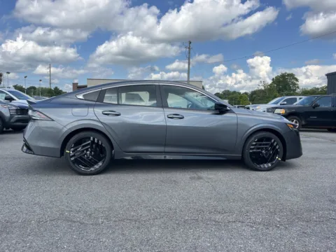 Photos of 2026 NISSAN SENTRA SR for sale in Oak Ridge, TN at Oak Ridge Nissan