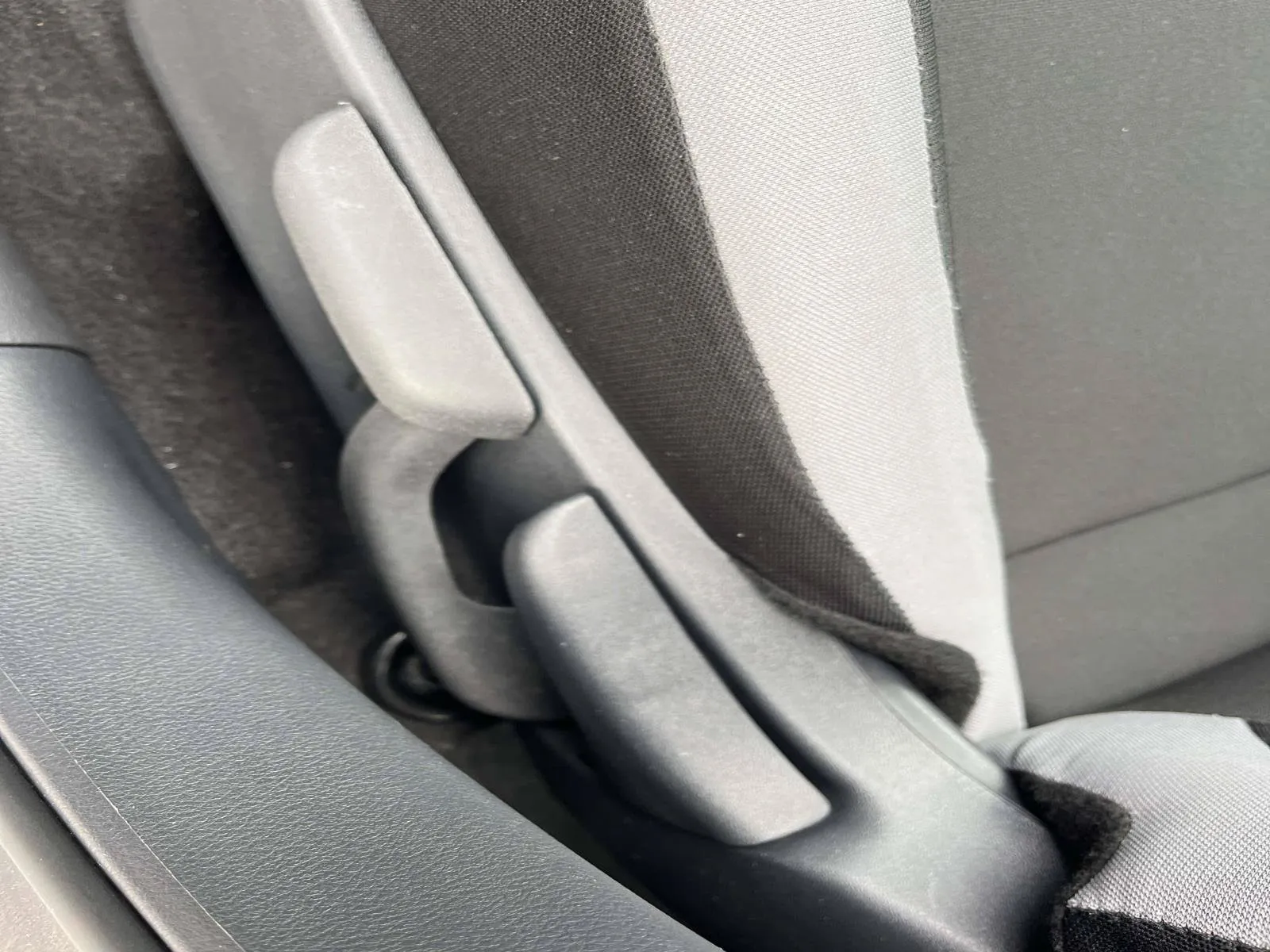 2025 Nissan Versa Sedan S - Photo 26