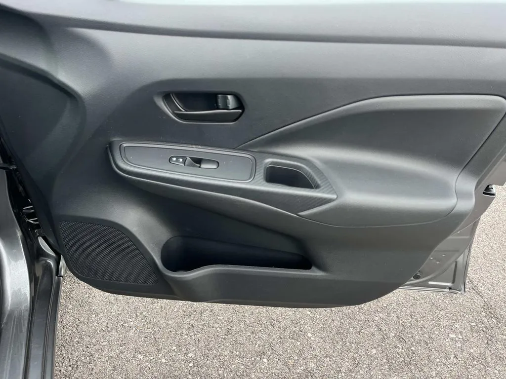 2025 Nissan Versa Sedan S - Photo 20