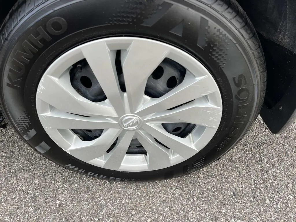 2025 Nissan Versa Sedan S - Photo 11