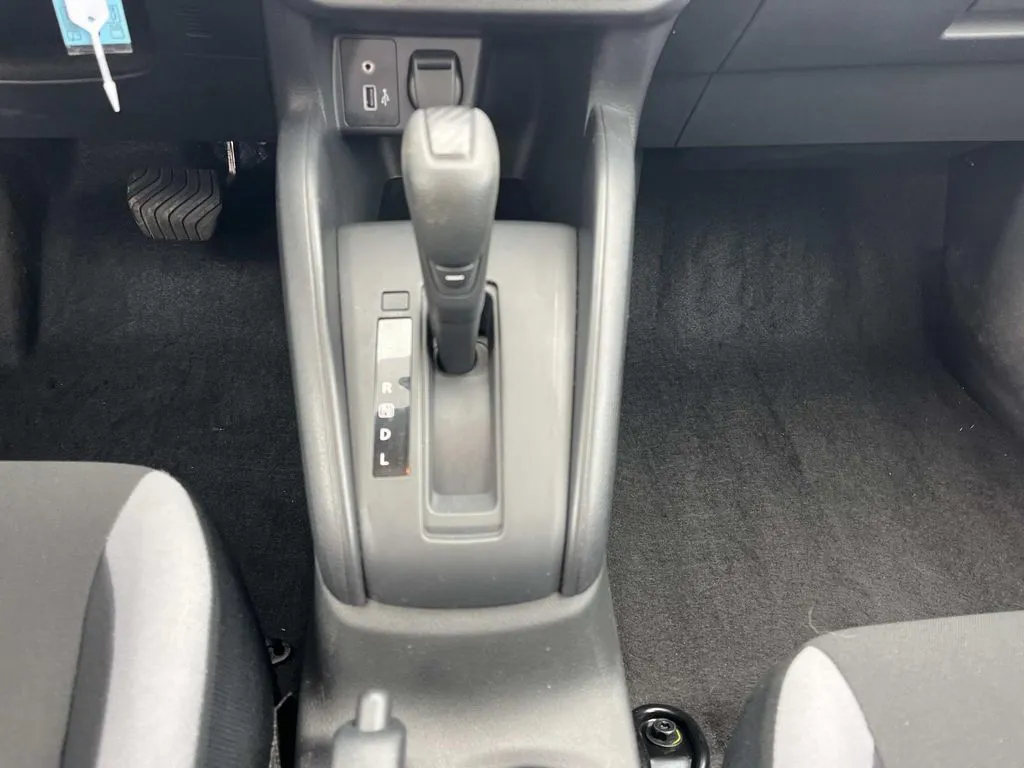 2025 Nissan Versa Sedan S - Photo 15