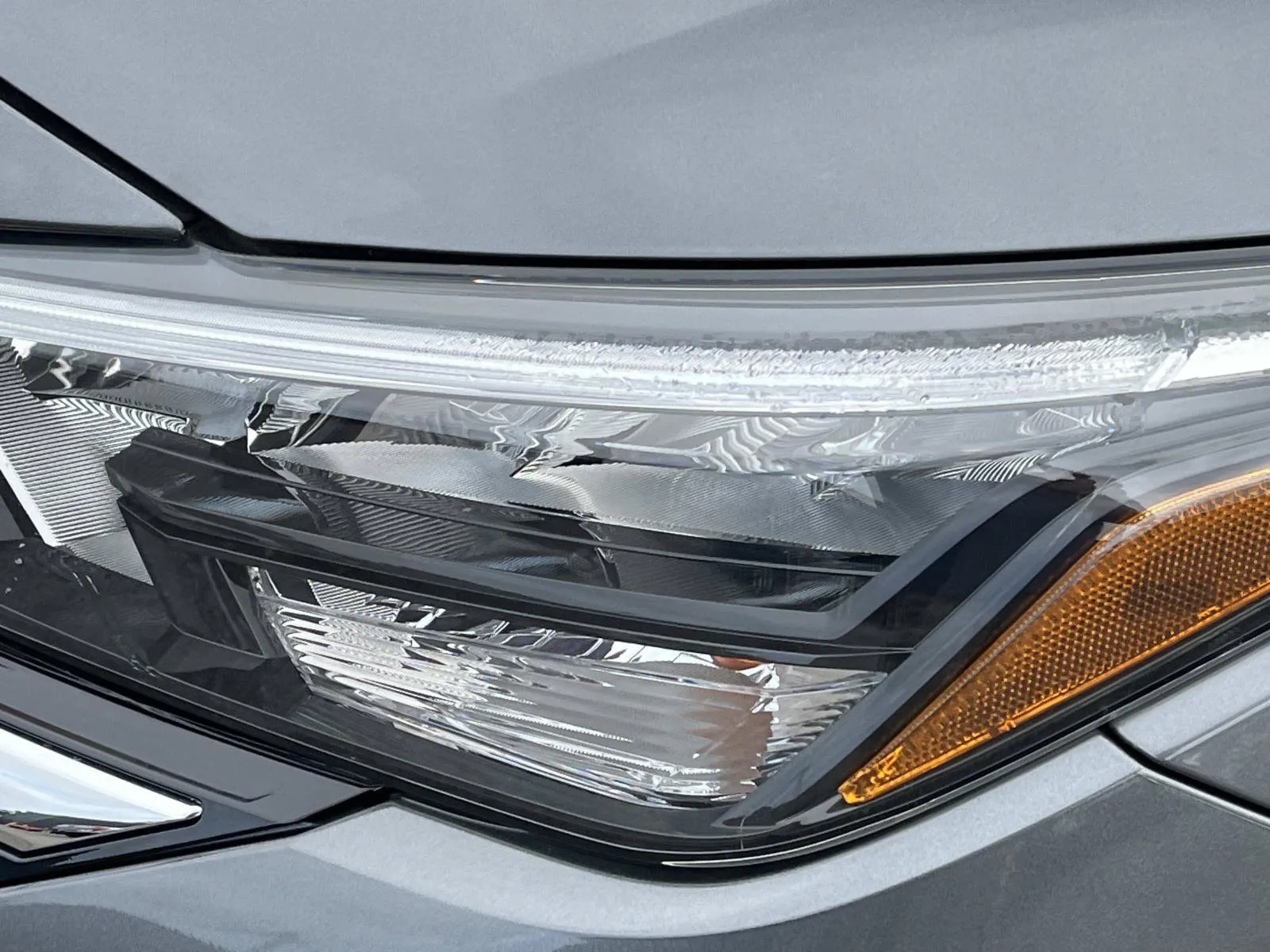 2025 Nissan Versa Sedan S - Photo 9